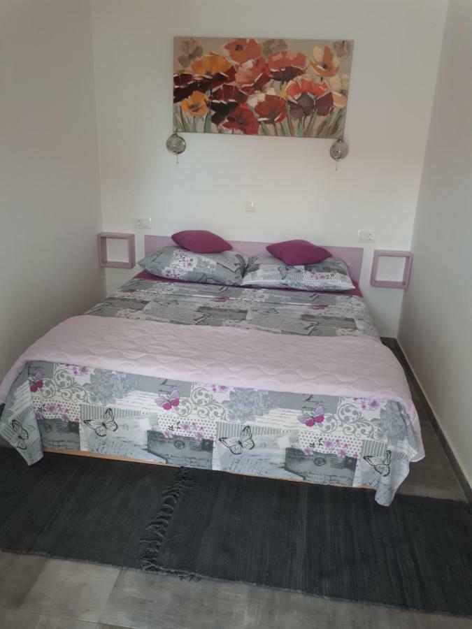 Apartmani Korina Starigrad Paklenica Eksteriør billede
