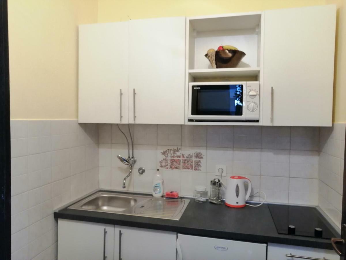 Apartmani Korina Starigrad Paklenica Eksteriør billede